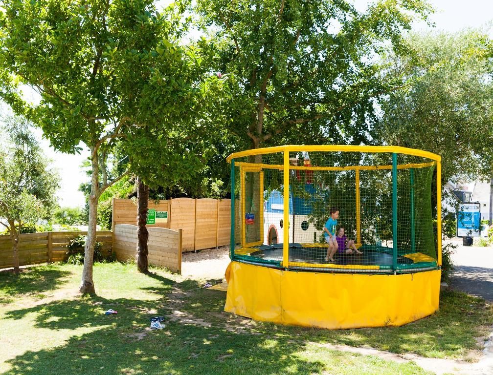 Camping Les Sables Blancs Concarneau Esterno foto