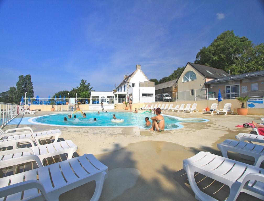Camping Les Sables Blancs Concarneau Esterno foto